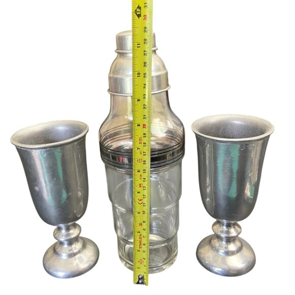 Cocktail Shaker With Wilton Pewter Metal Pair of Large 7"inches 12 Ounce Drink - Picture 3 of 16